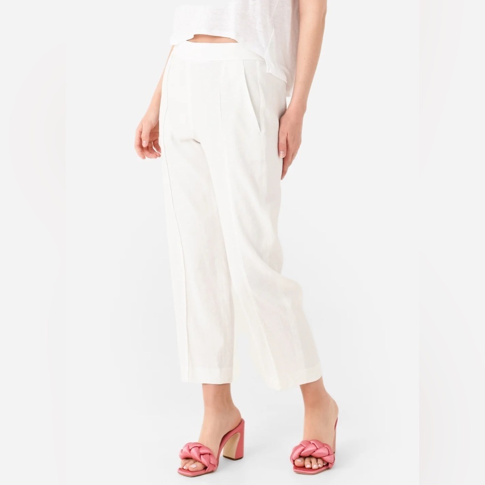 EUC Vince. White Tapered Pull-On Linen Pants XL